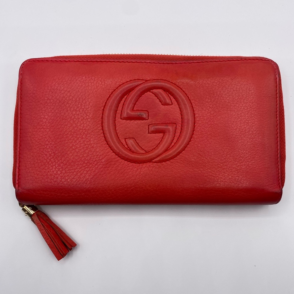 Gucci Long Shoho Red Leather Zippy Wallet W/ Champage Gold Hardware